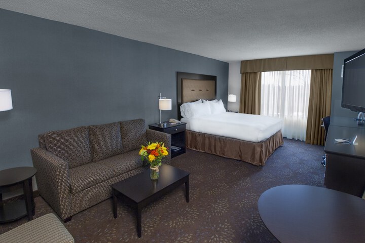 Room 29 of 35