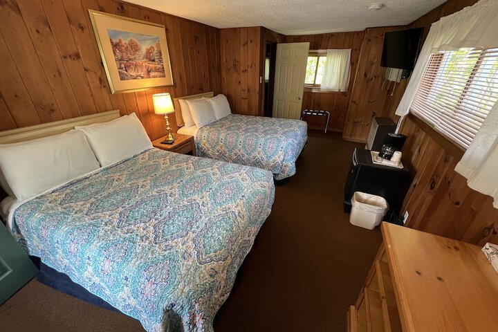 Room 27 of 28