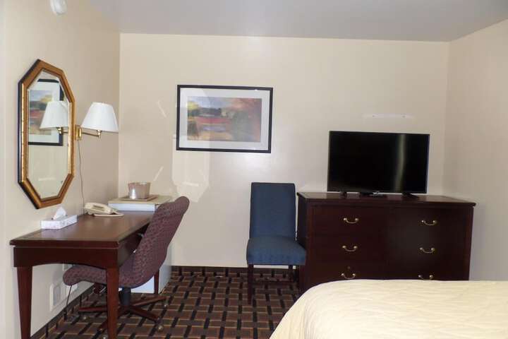 Executive Inn