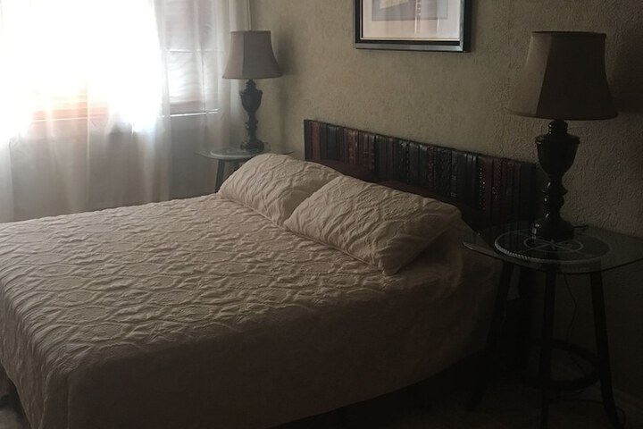 Room 36 of 182