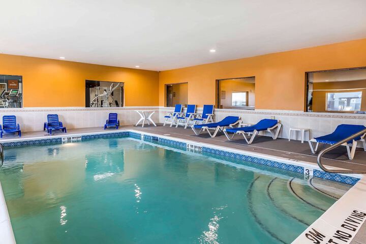 Pool 4 of 40
