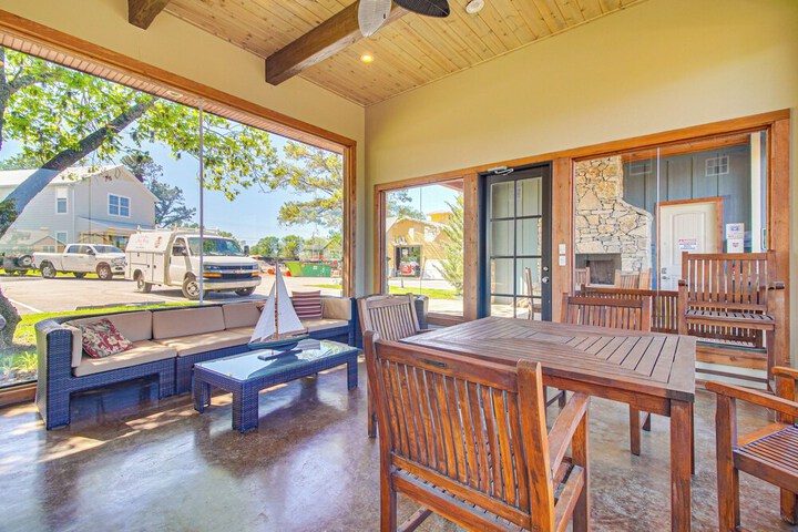 Grand Lake Home w / Community Pool Dock, & Fishing