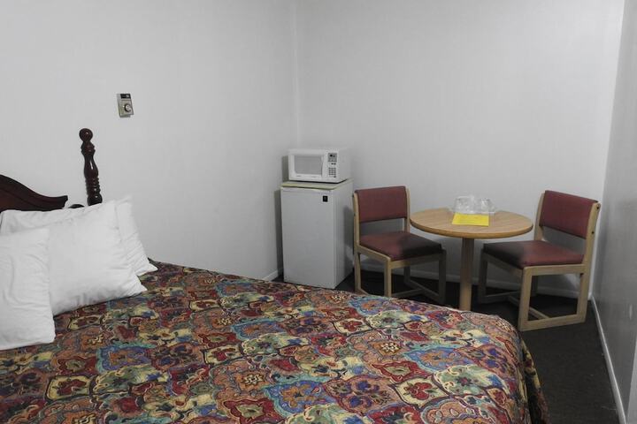 Room 14 of 34