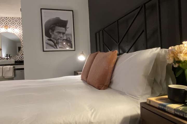 Room 37 of 68
