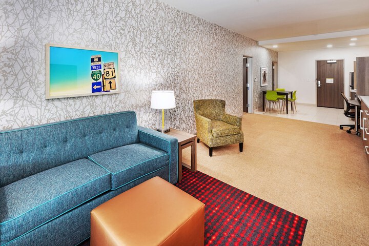 Room 20 of 51