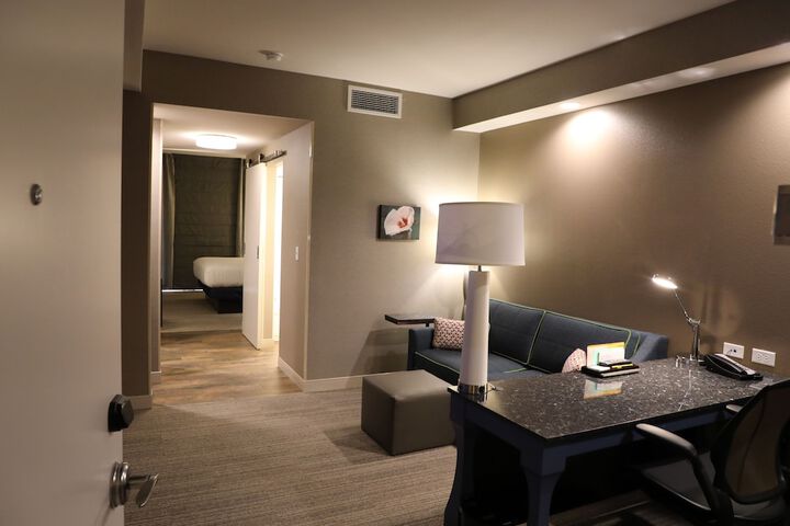 Room 20 of 40