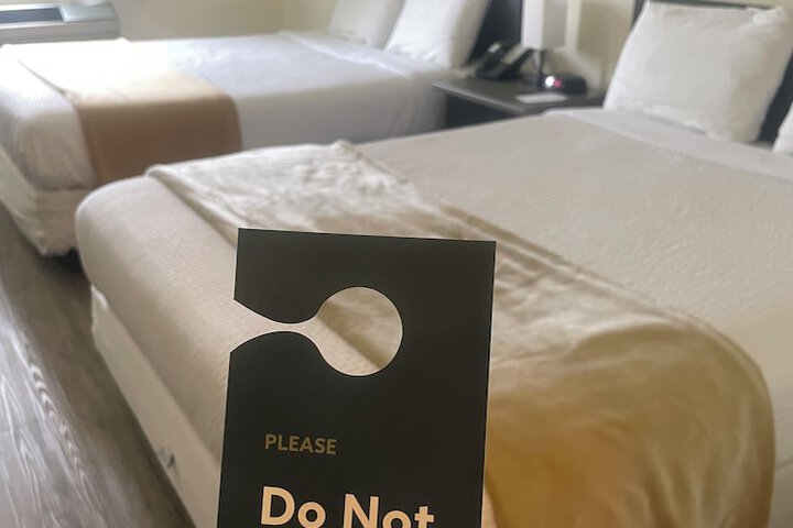 Room 56 of 77