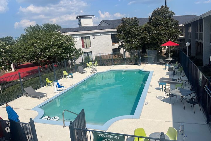 Pool 2 of 62