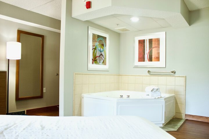 Room 31 of 53