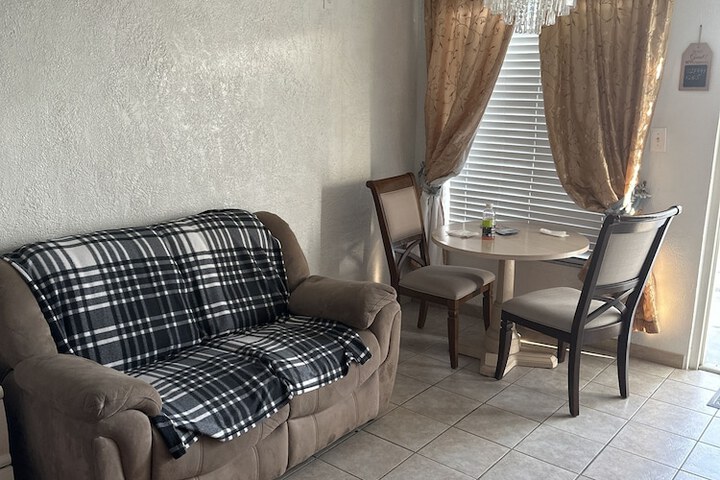 Room 33 of 36