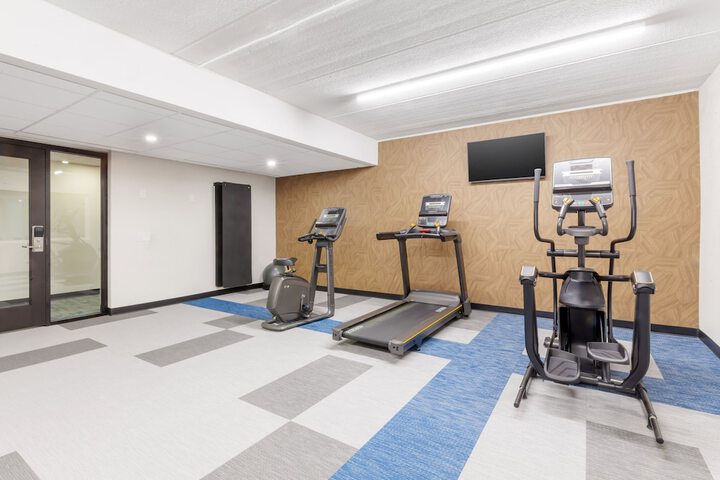 Health and Fitness 33 of 36