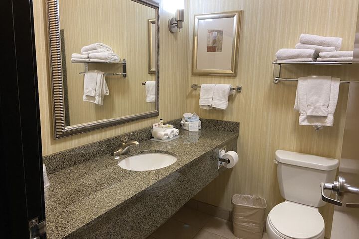 Holiday Inn Express & Suites Silt-Rifle by IHG