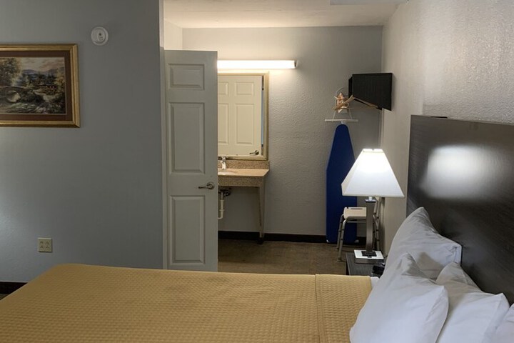 Room 49 of 56