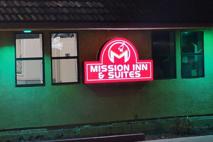 Hotel 2 of 30
