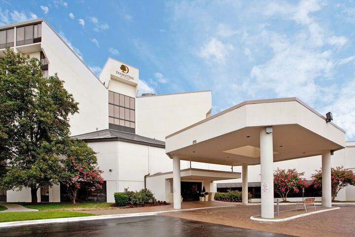 Hotel 2 of 34