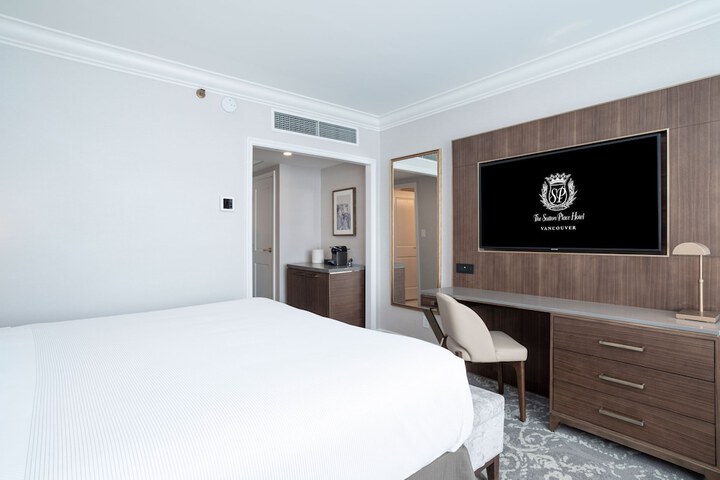 Room 19 of 60