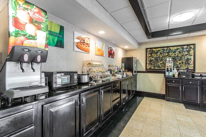 Quality Inn & Suites Memphis East