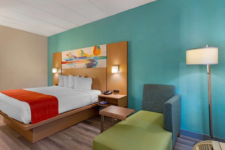 Room 16 of 31