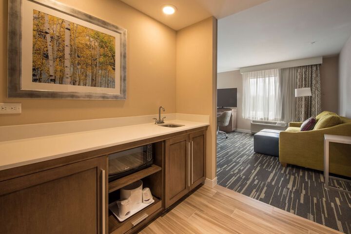 Hampton Inn & Suites Seattle / Redmond