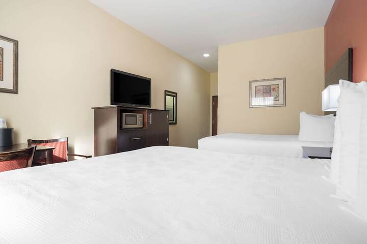 Best Western Plus Flowood Inn & Suites