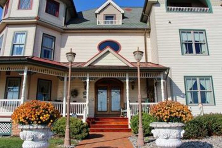 The Hurst House Bed and Breakfast