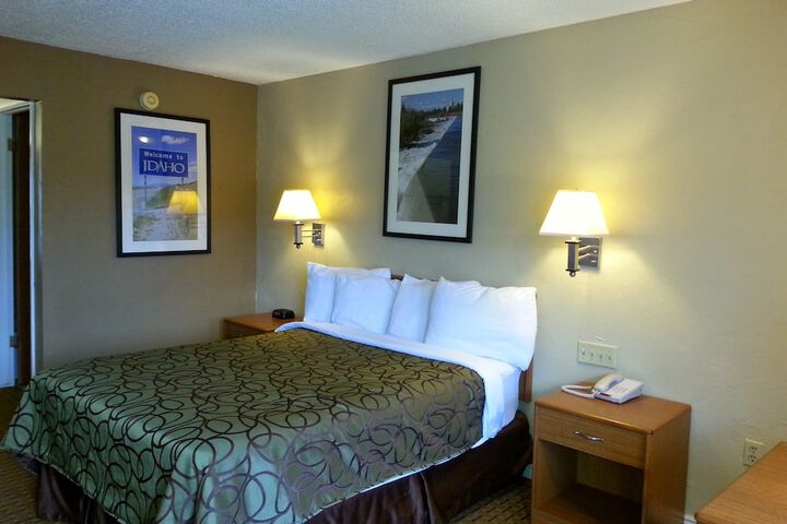 Room 20 of 55