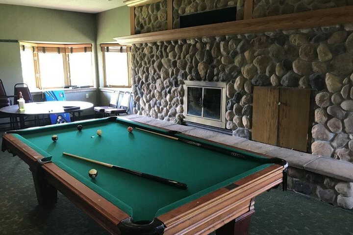 RIVERWOOD INN AND CONFERENCE CENTER