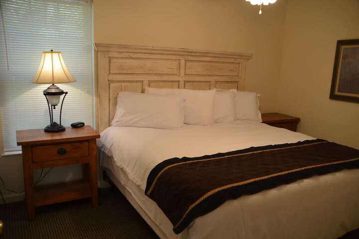 Room 40 of 66