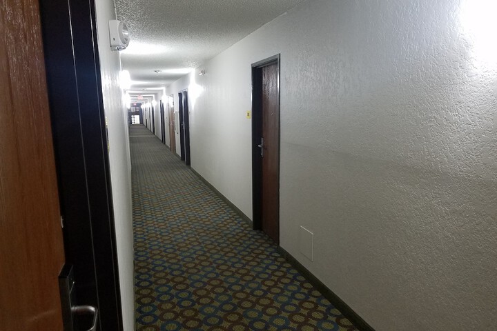 Super 8 by Wyndham Independence Kansas City