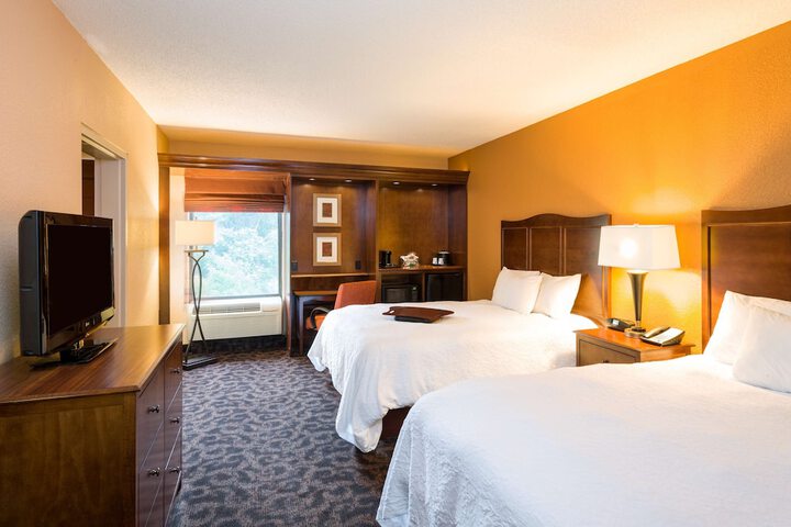 Room 15 of 34