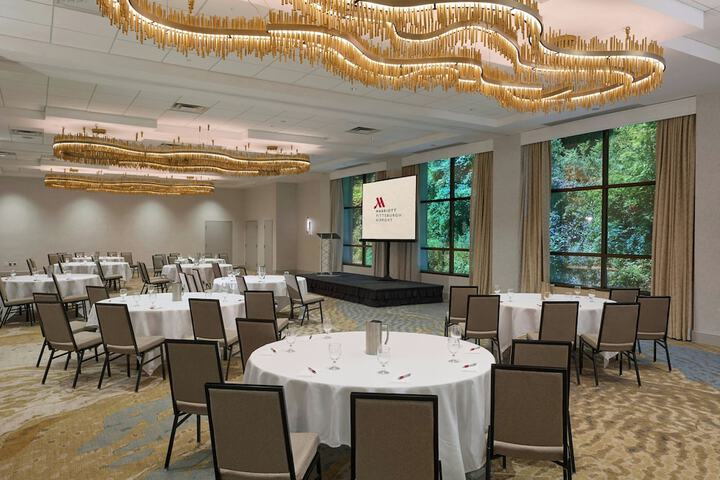 Pittsburgh Airport Marriott