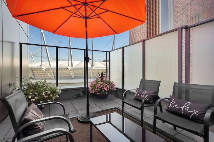 Terrace/Patio 48 of 51