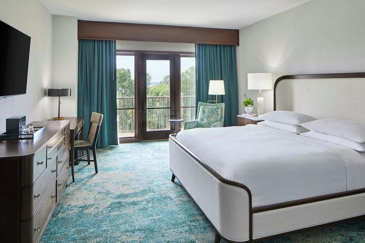 Renaissance Shoals Resort & Spa