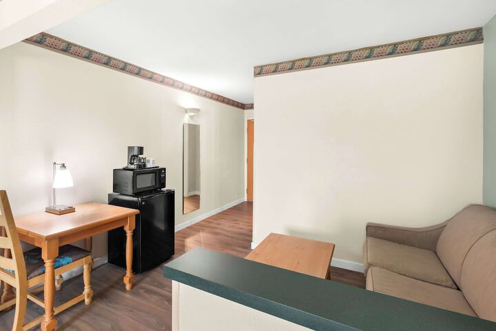 Room 26 of 36