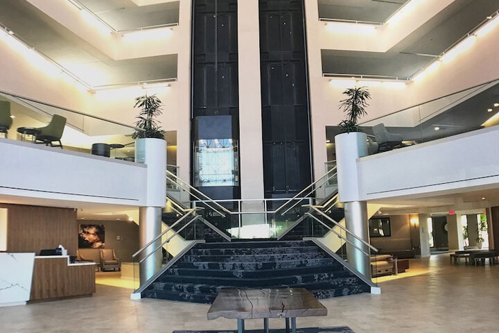 Hotel 6 of 67