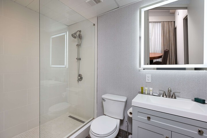 Room 20 of 85