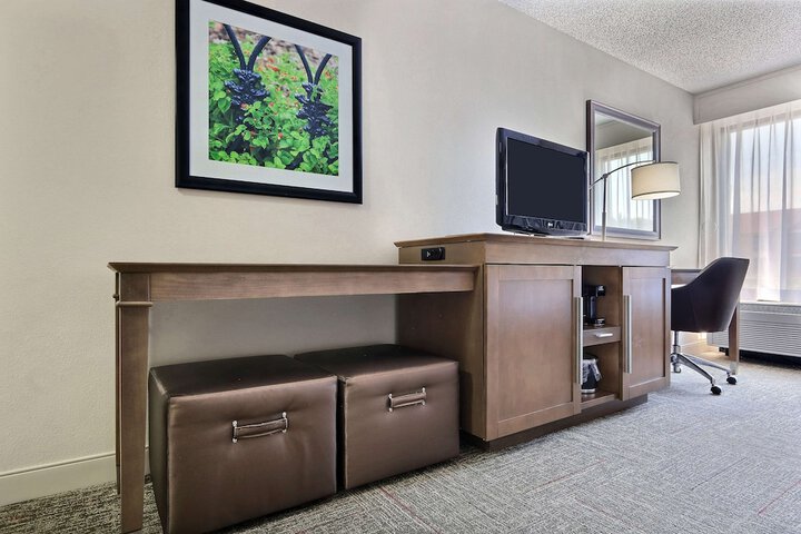 Room 17 of 29