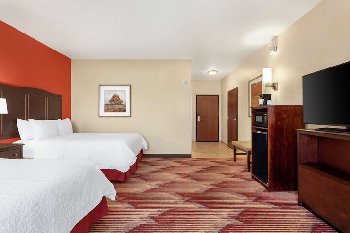 Room 27 of 42