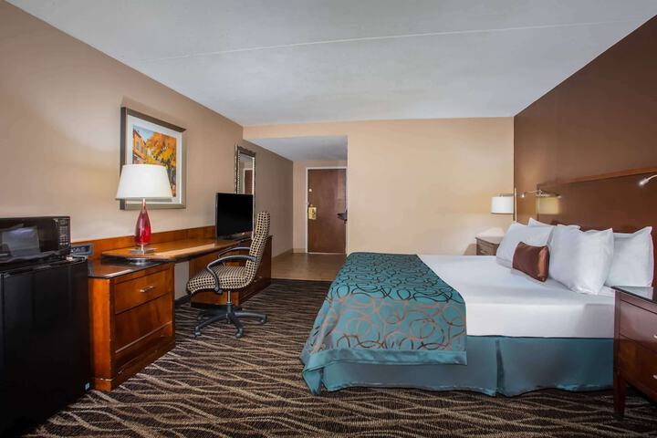 Room 21 of 39