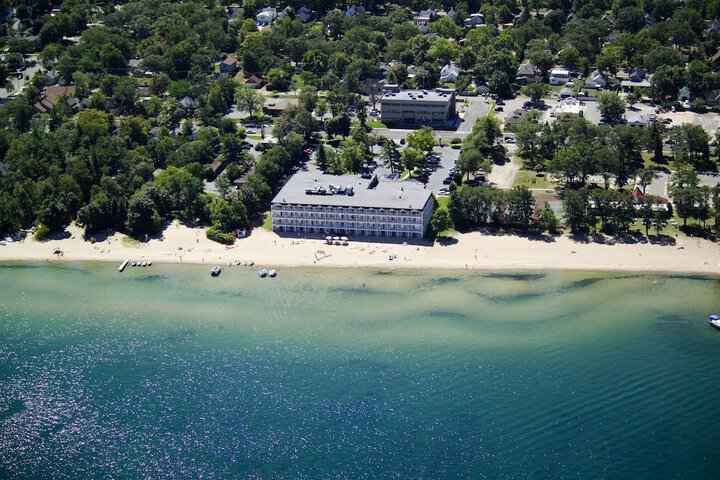 Bayshore Resort