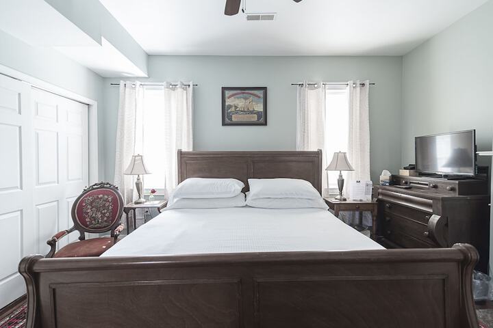 Room 15 of 26