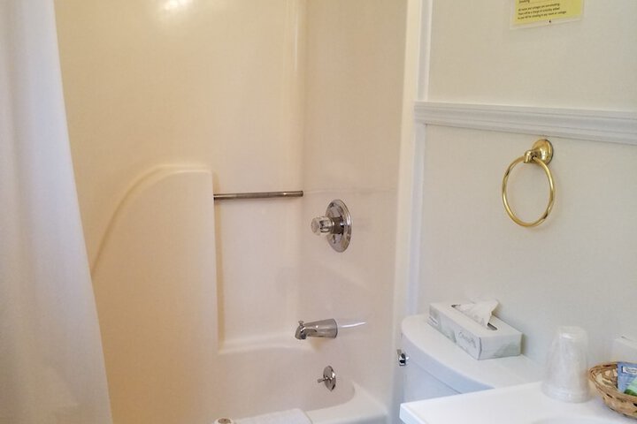 Room 82 of 127