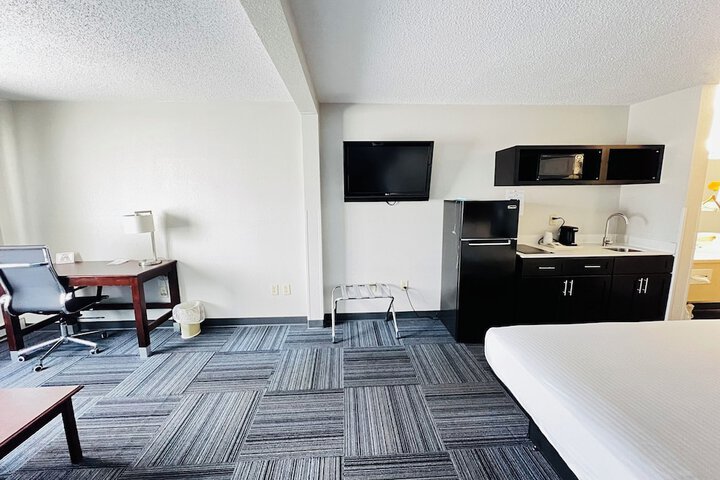 Room 10 of 53