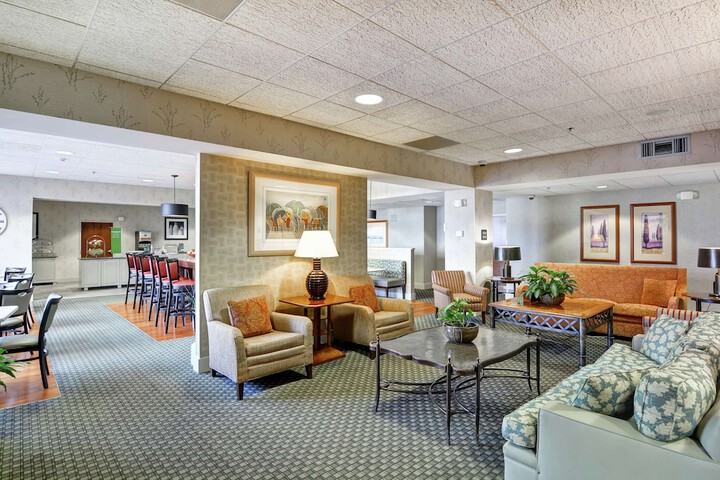 Hotel Interior 4 of 40