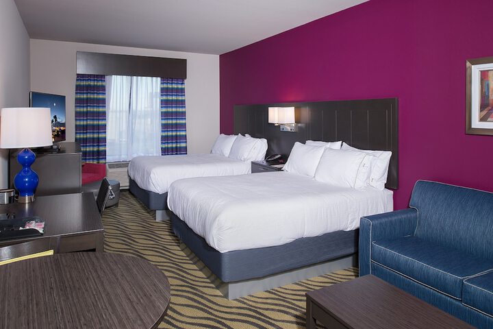 Holiday Inn Express Hutchinson by IHG