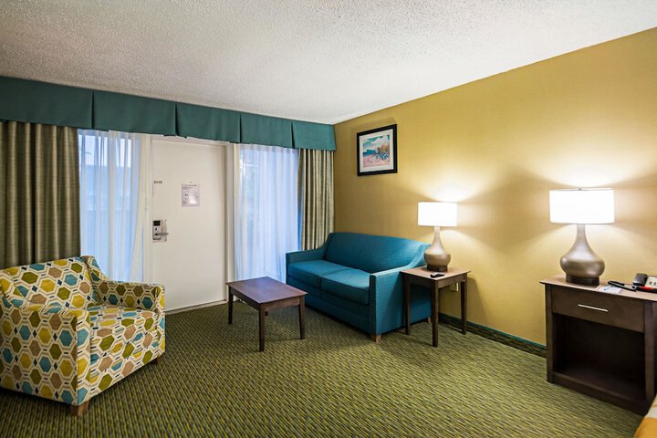 Room 55 of 77
