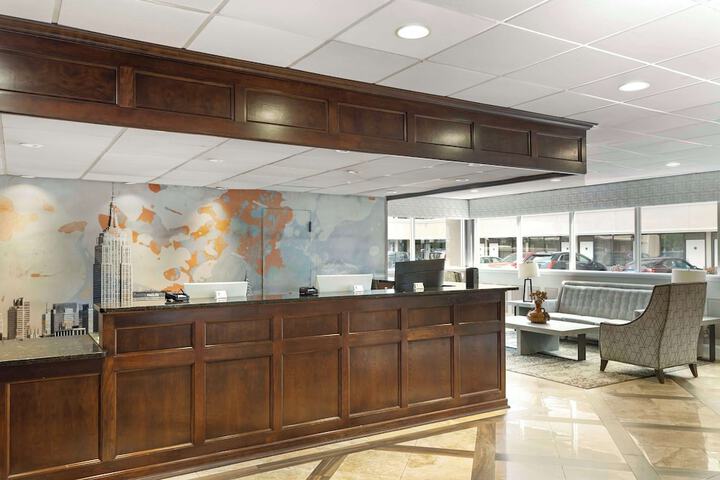 Best Western Mill River Manor