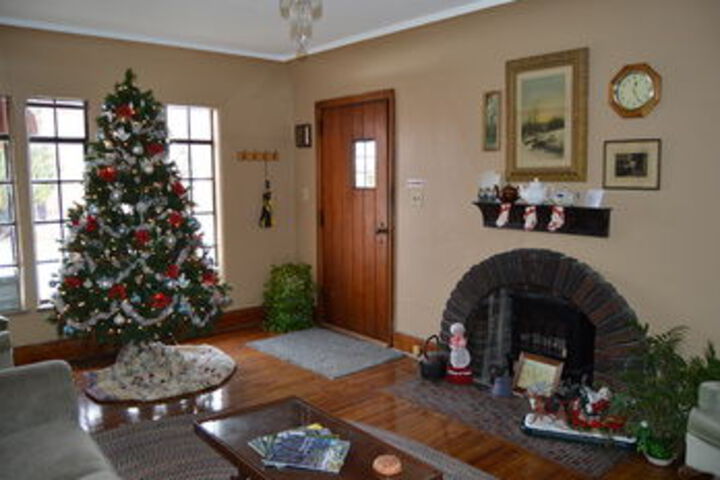 Maple Street Bed & Breakfast
