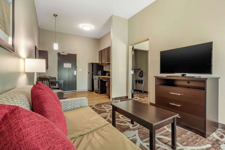 MainStay Suites Lincoln University Area