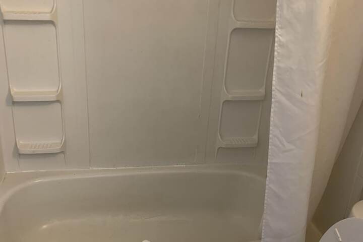 Room 44 of 65